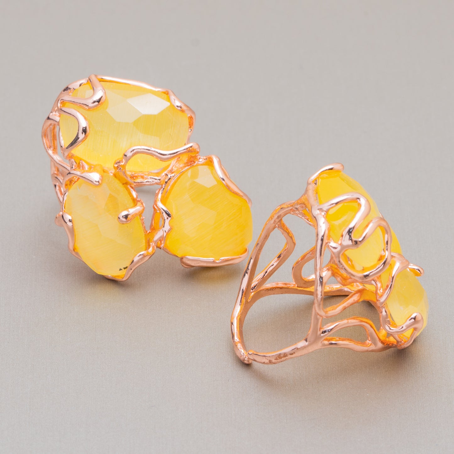 Aurora Bronze Cat's Eye Ring - Adjustable Elegance in Rose Gold