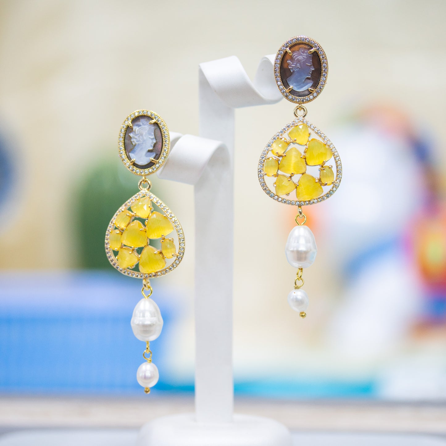 Timeless Elegance Earrings: Bronze, Cat's Eye and Cameo with Zircons