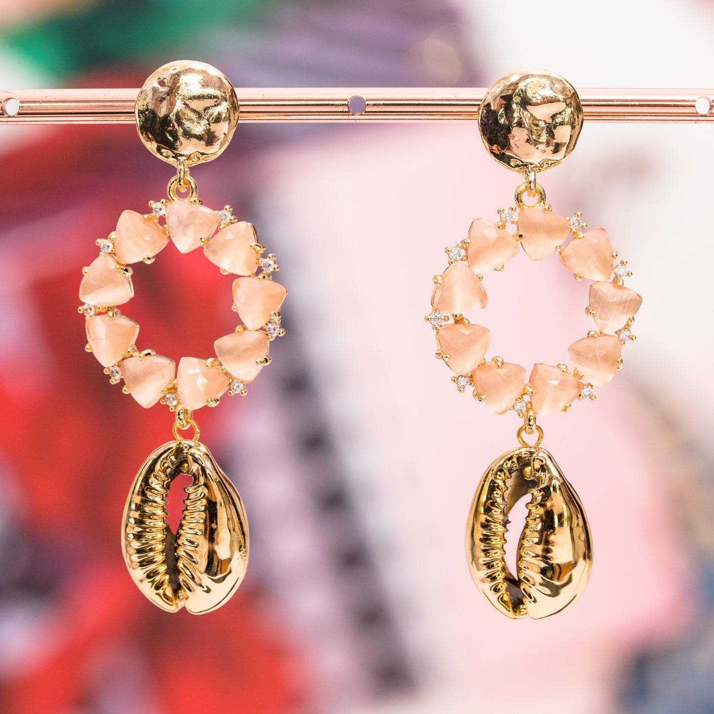 Elegant Gold Plated Bronze Cat's Eye Shell Earrings - Unique Style for Every Occasion