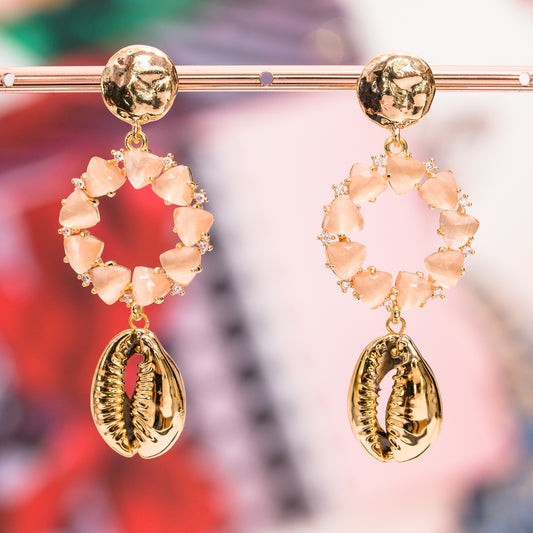 Elegant Gold Plated Bronze Cat's Eye Shell Earrings - Unique Style for Every Occasion