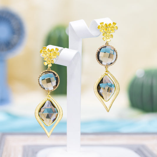 Elegance Bronze Cat's Eye Earrings: A Touch of Magic