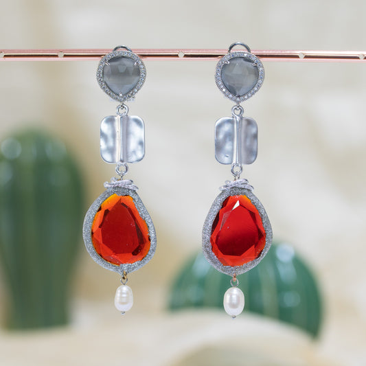 Brilliant Elegance Earrings: Cat's Eye, Zirconia and Pearls in Rhodium